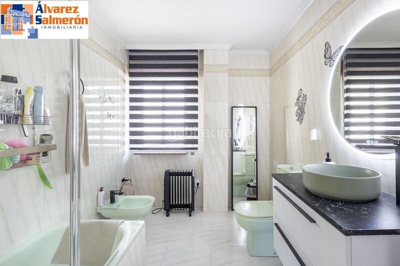 Foto c7679d15-7abb-42f4-b1e8-047919f0a30d. Casa amb aparcament a Barrio de la Vega Monachil