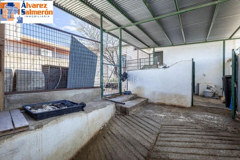 Foto cc5227da-3bd5-4a27-b9ca-7d1965bb66d5. Casa amb aparcament a Barrio de la Vega Monachil