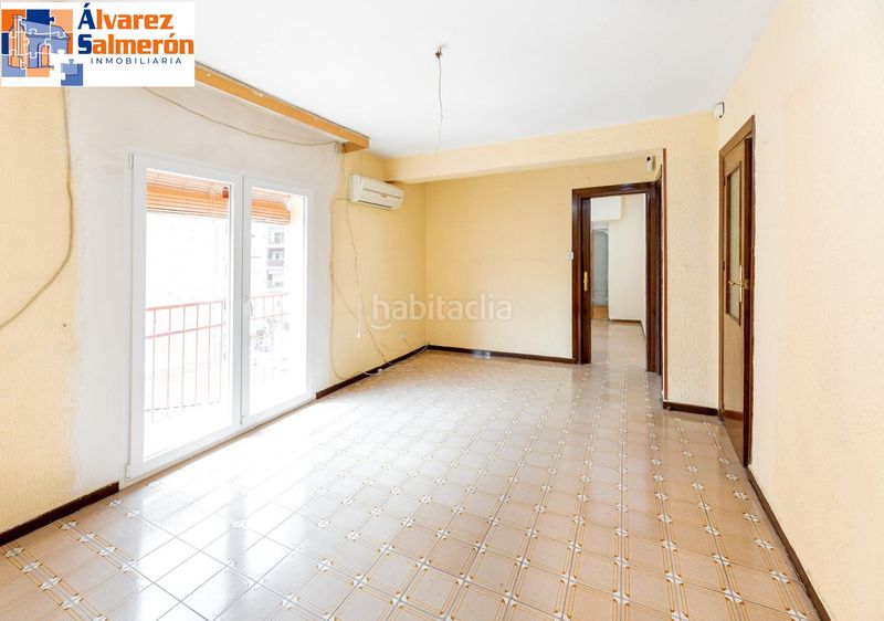 Foto a1b0b36c-c985-423b-a453-d7aaa5ba258c. Pis a Barrio de Zaidín Granada