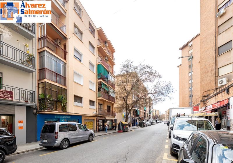 Foto a403bb2a-41e6-4eff-bfb1-29d4f8b5ee40. Pis a Barrio de Zaidín Granada