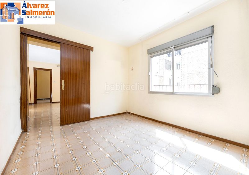 Foto e6735729-d551-4637-8d12-b281c9b8cee8. Pis a Barrio de Zaidín Granada