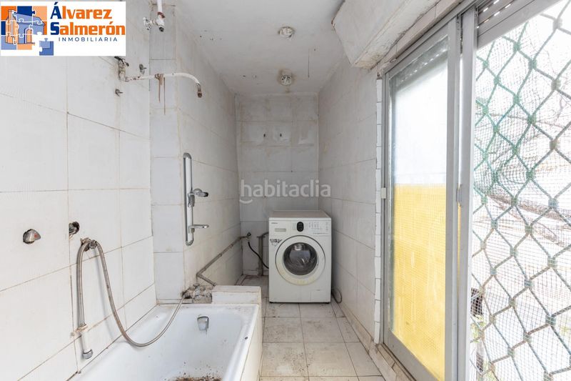 Foto ab722d96-9f62-4df5-9ca7-d66d55020c2b. Casa amb aparcament a Bola de Oro Granada