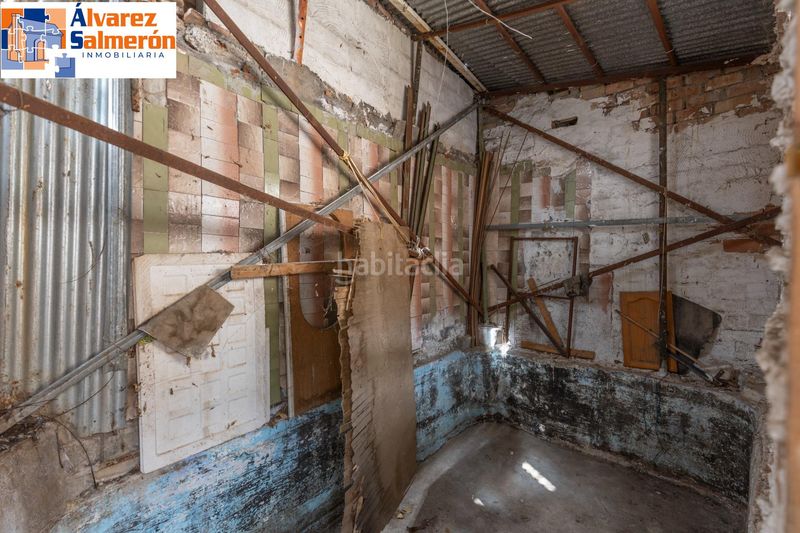 Foto e0db29b7-53b0-47c5-b338-42515bb02b88. Casa amb aparcament a Bola de Oro Granada