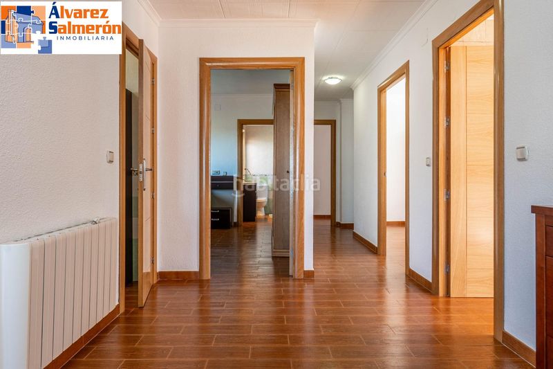 Foto ac138943-8945-433a-99e5-1d5efe3e4702. Casa amb calefacció aparcament a Peligros