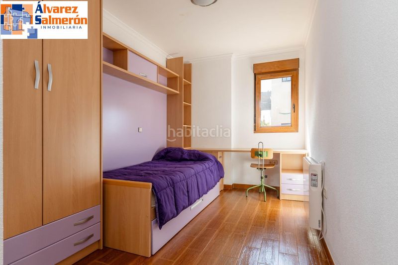 Foto f4c46445-41f1-4054-9e64-42ec7524bca7. Casa amb calefacció aparcament a Peligros