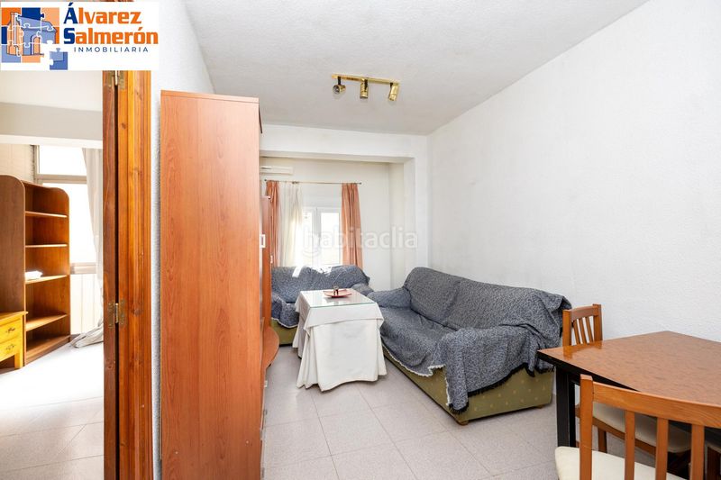 Foto 57f948bd-166a-48ca-88e3-b4131395e934. Pis a Camino de Ronda Granada