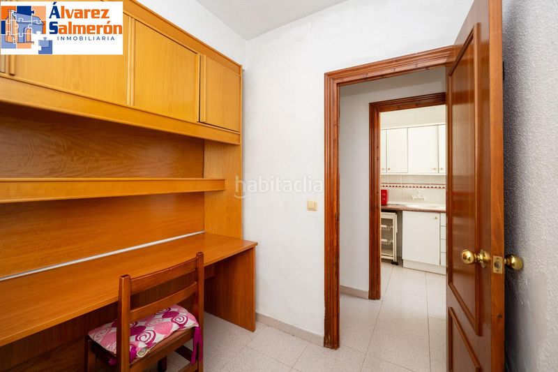 Foto 65dc8cc7-83fc-44a3-a7f7-4a9d1151b592. Pis a Camino de Ronda Granada