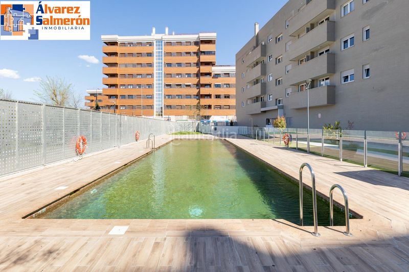Foto b7903ffe-a3cc-4bc7-a400-c48ef2a6cc21. Pis amb aparcament piscina a Campus de la Salud Granada