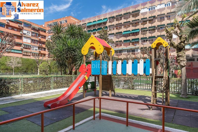 Foto 439a23f4-675b-45c2-b846-9988589e4d7e. Àtic a Pajaritos Granada