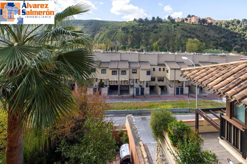 Foto 0251c799-53ee-4e75-8728-3428f08732b1. Casa adossada amb calefacció aparcament piscina a Granada