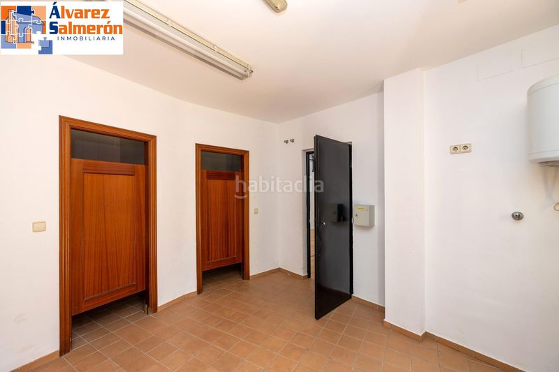 Foto bc39ac22-7513-4cae-8065-3844def70be9. Casa adossada amb calefacció aparcament piscina a Granada