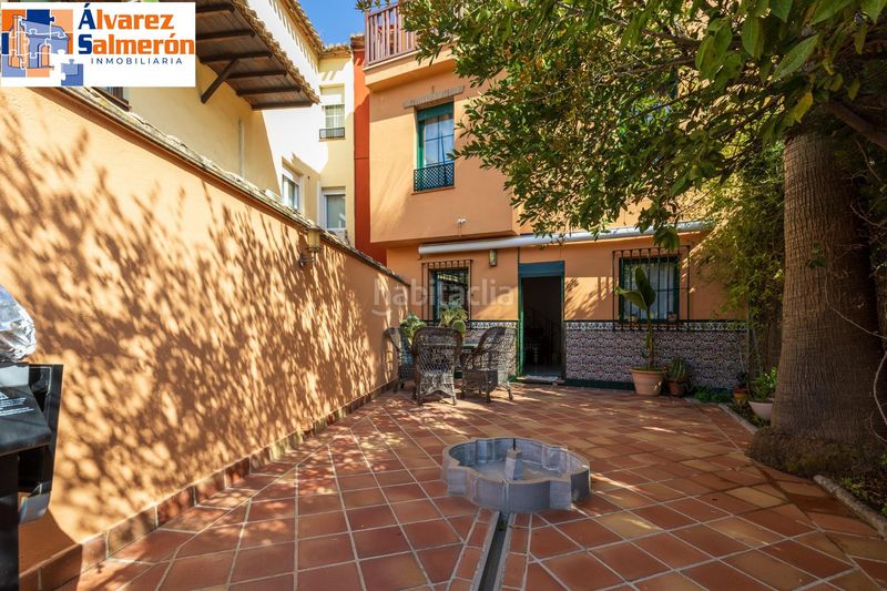 Foto cf86b10b-10d2-404e-b8a9-002fe1059146. Casa adossada amb calefacció aparcament piscina a Granada