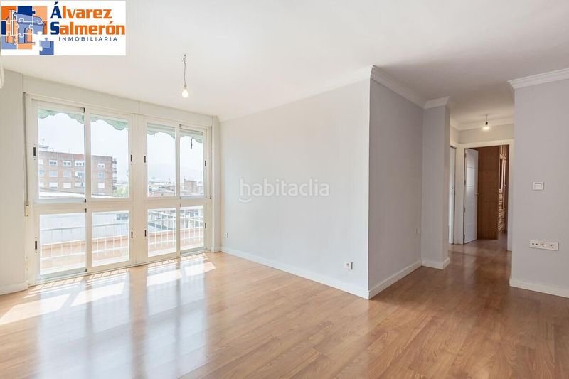 Foto 9e92f1fd-1e54-4bce-a56d-7c94b608e9c8. Pis a Barrio de Zaidín Granada