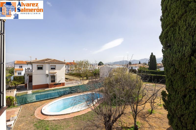 Foto 4b813387-c3bd-46f0-ad73-f25c9b7afa20. Xalet amb aparcament piscina a Ogíjares