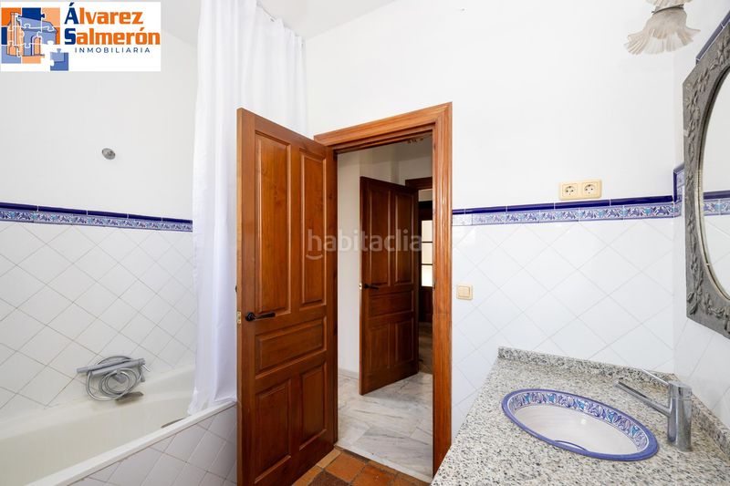 Foto 51d8e9f4-ded0-4a74-8623-c11985513b68. Xalet amb aparcament piscina a Ogíjares