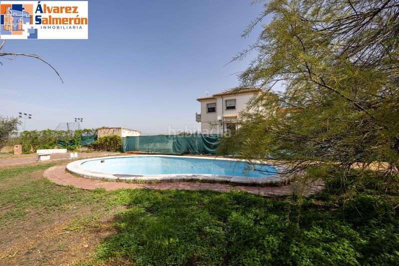 Foto 9ab04ce4-452d-41e1-ade5-fc5f77f0c142. Xalet amb aparcament piscina a Ogíjares