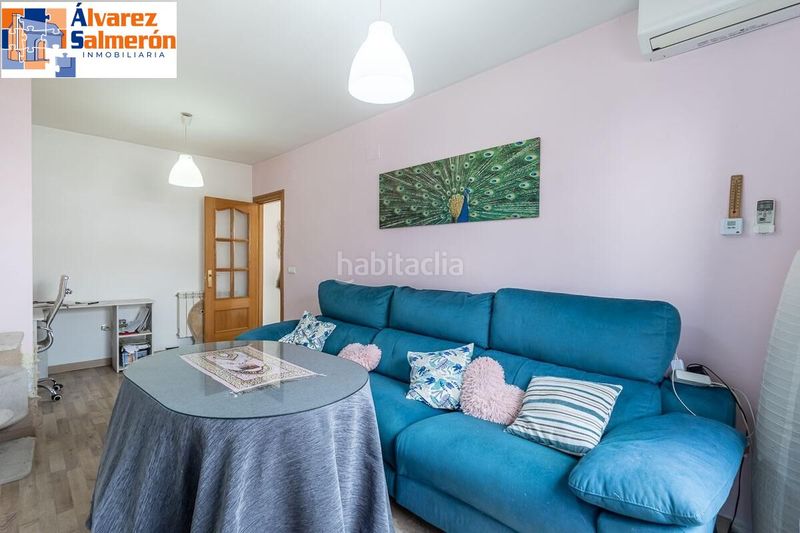 Foto 2d33a318-b149-478f-ac17-47fcbadd7a15. Àtic amb aparcament a Barrio de la Vega Monachil