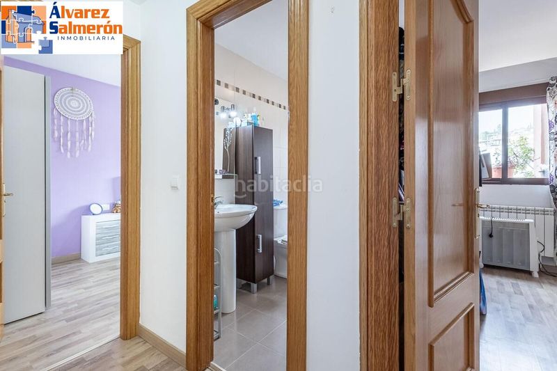 Foto b14087e9-f032-4363-8db3-20b032d41d80. Àtic amb aparcament a Barrio de la Vega Monachil