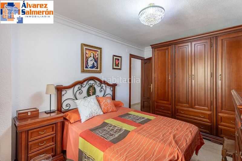 Foto d7a75d63-14b3-49e6-83b9-27ddbdb68531. Pis amb aparcament a Pajaritos Granada