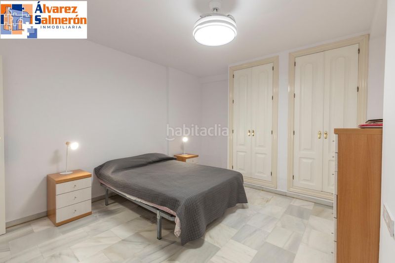 Foto d7f43d06-9f3d-42ef-9024-69dd9c1789be. Pis amb calefacció a Angustias - Chana - Encina Granada