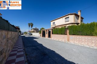 Chalet  Calle retama (vent). Chalet en ventorillo, cullar. parcela con piscina. dormitorio en