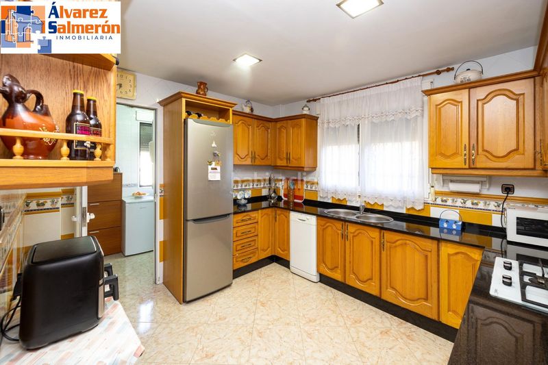 Foto 0a472ab9-5bde-4005-9dc5-208848ea3ad7. Xalet amb aparcament piscina a Cúllar Vega