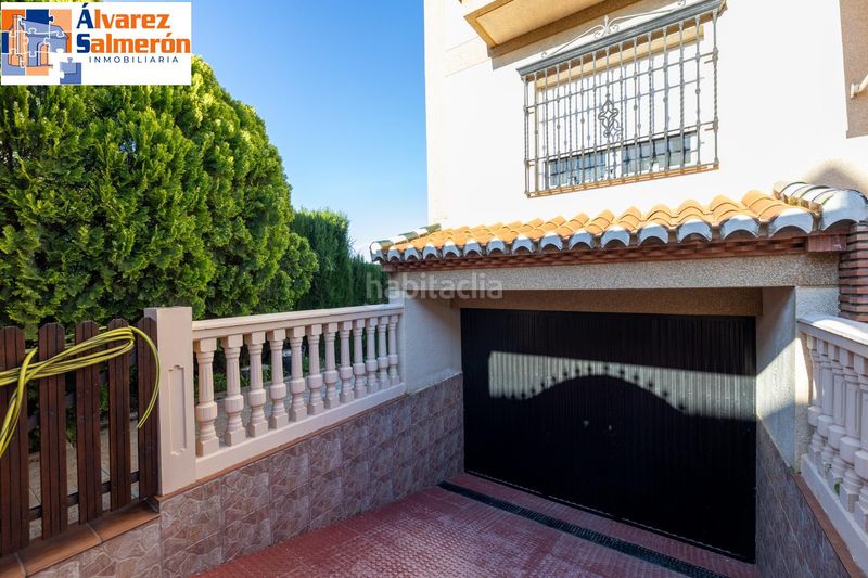 Foto 32255212-9764-4dea-ae27-ee03c08ccaa0. Xalet amb aparcament piscina a Cúllar Vega