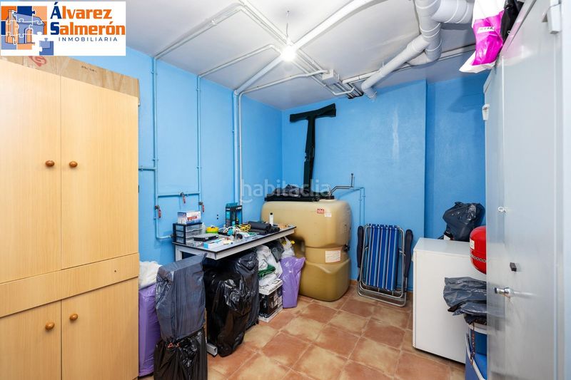 Foto 4577bc5f-36da-4de1-84ae-c63c9e5de771. Xalet amb aparcament piscina a Cúllar Vega