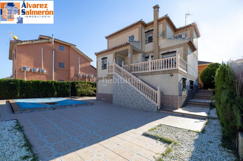 Foto 58b0aaa4-beba-4477-b0ab-fc974bb6efb5. Xalet amb aparcament piscina a Cúllar Vega