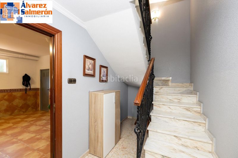 Foto 80d66ae5-8690-4994-a4ac-c7940caff5b7. Xalet amb aparcament piscina a Cúllar Vega