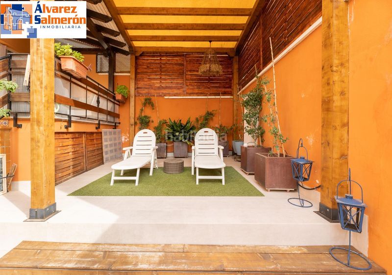 Foto ac22cd75-3bd3-4126-aa87-807502a65e06. Casa aparellada amb aparcament a Jun