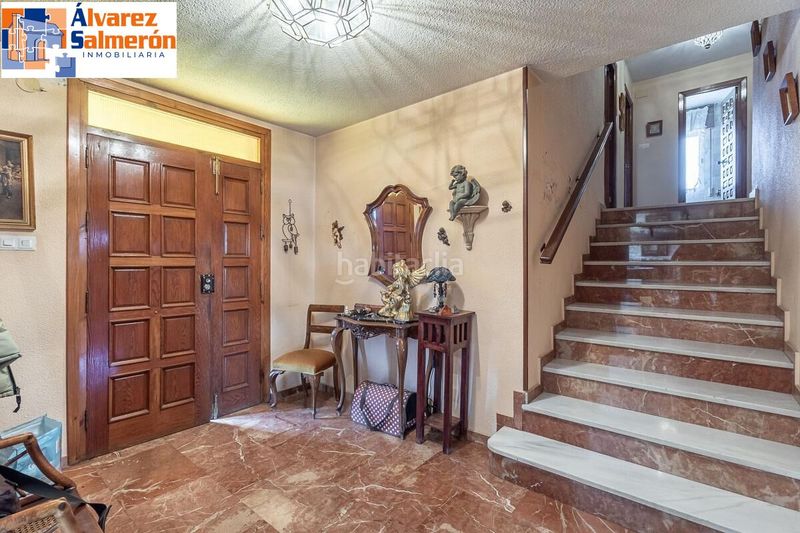 Foto b26f3361-c92a-4d76-872f-885ed8a89182. Casa amb aparcament piscina a Ogíjares