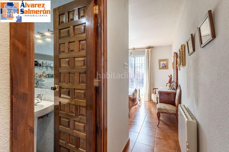 Foto dd12ce9f-b25c-4f83-9c35-c66eda4acee2. Casa amb aparcament piscina a Ogíjares