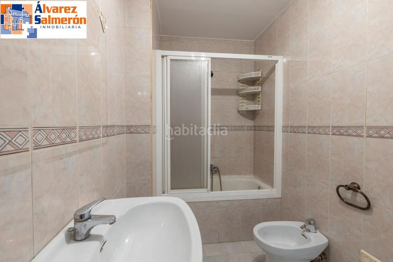 Foto 076a82dd-9def-4185-997a-d43485a7d4c0. Pis a San Antón Armilla