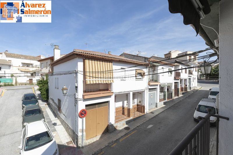Foto 1f8c25b2-9e76-4fad-8e16-d00563b7f15b. Casa adossada amb aparcament a La Zubia Ciudad Zubia (La)