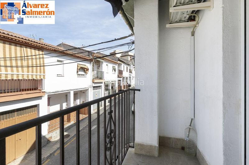 Foto efe4b557-ca0d-49c7-ac20-f005521bbd5a. Casa adossada amb aparcament a La Zubia Ciudad Zubia (La)