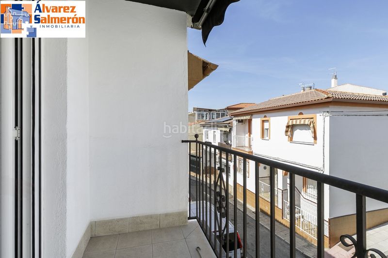 Foto f163704d-18bd-4f9c-9848-cbdeecbfb1b4. Casa adossada amb aparcament a La Zubia Ciudad Zubia (La)