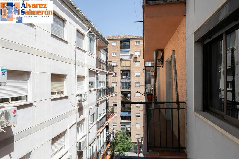 Foto e6e0bd39-de10-4d80-b09c-63b3d1184d74. Pis a Barrio de Zaidín Granada