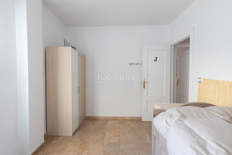 Foto f32e2b93-eda5-4e11-b12e-44a9892fe16c. Casa adossada amb aparcament a Avda. De los Ogíjares Armilla
