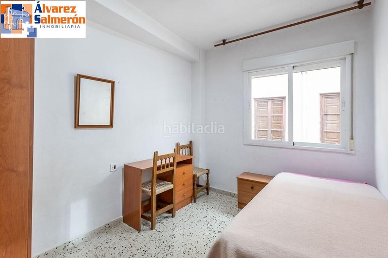 Foto b6d03dea-3815-4f77-9b00-b5d04ac72c3d. Pis a Centro - Sagrario Granada
