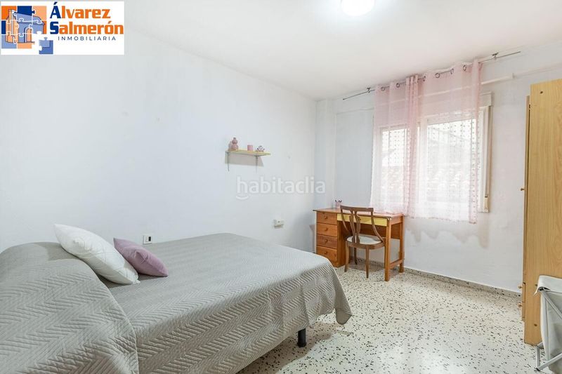 Foto f9daa8d7-45f8-4d16-9b07-7712a418b72f. Pis a Centro - Sagrario Granada