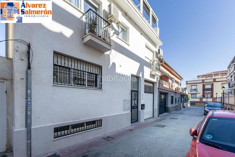 Foto a5fa39fe-32fe-4559-8fb1-98dd1feb7cb0. Àtic amb aparcament a Ogíjares