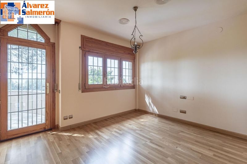 Foto bbc90580-d57f-4d07-bc79-fa923878f9d0. Casa amb aparcament piscina a Peligros