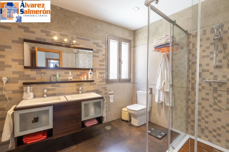 Foto 5e2108f9-1237-4905-b349-fe6a1f7d3757. Casa amb aparcament piscina a Alfacar