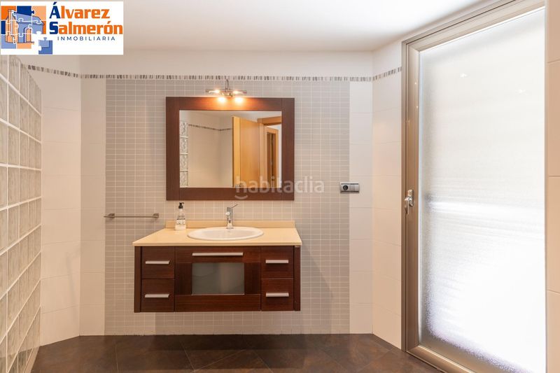 Foto 6e0c3a2d-3328-4ba3-96bc-e7686e3b3dd7. Casa amb aparcament piscina a Alfacar