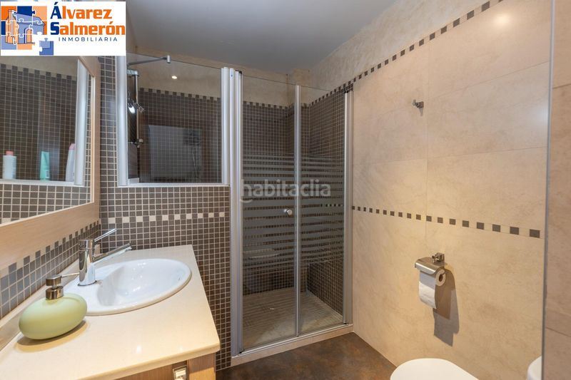 Foto 973f8fb5-9f72-408b-aafb-7a106f0546d4. Casa amb aparcament piscina a Alfacar