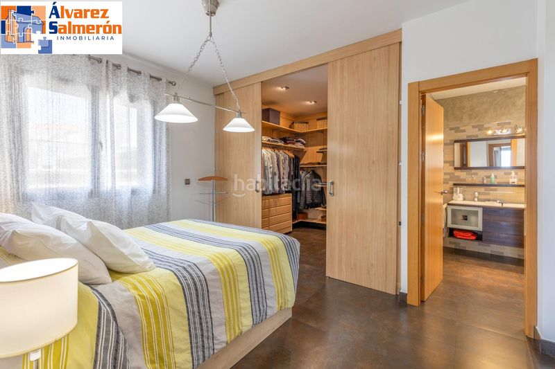 Foto f5e900ff-11ea-49db-bd0f-a4134c408a03. Casa amb aparcament piscina a Alfacar