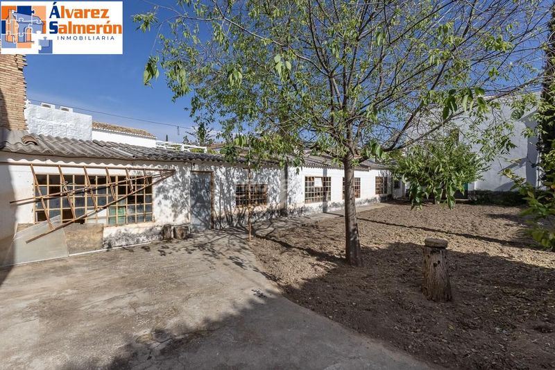 Foto 016bf3bb-0fa0-457e-9aab-e5612b534df6. Casa amb aparcament a Cájar