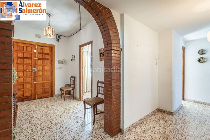 Foto 895d8928-2d9c-4f98-91c8-950c11b1aa50. Casa amb aparcament a Cájar