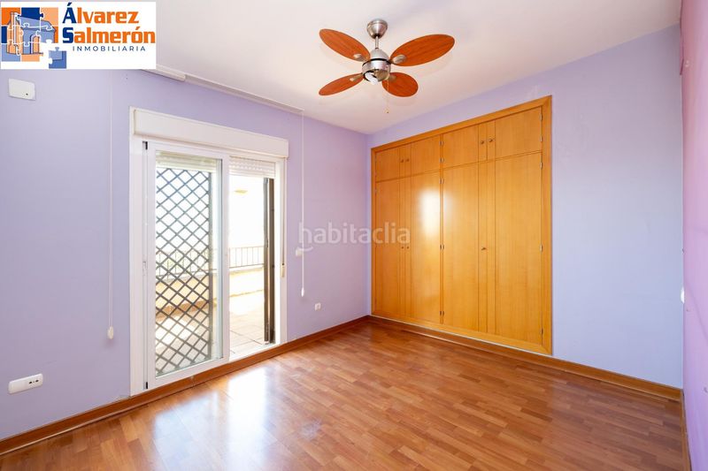Foto a7a38190-48b9-463f-b672-3e492c707755. Casa adossada amb calefacció aparcament piscina a Gabias (Las)